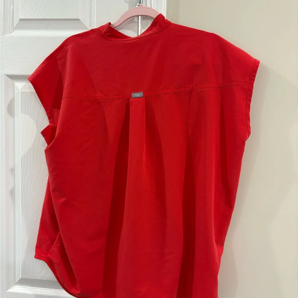 Figs Rafaela Scrub Top - Picture 2 of 3